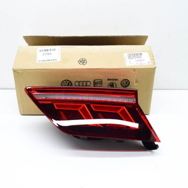 5NA945308H - Volkswagen Tiguan AD1 Right Side Tailgate Light RHD 5NA945308K NEW GENUINE