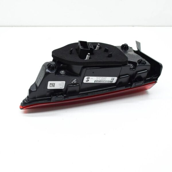 5NA945308H - Volkswagen Tiguan AD1 Right Side Tailgate Light RHD 5NA945308K NEW GENUINE