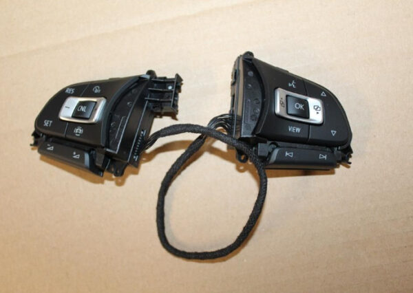 5NA959442AICX - NEW VW TOURAN 5T STEERING WHEEL MULTIFUNCTION SWITCHES 5NA959442AICX ORIGINAL