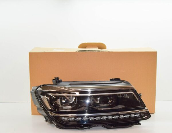 5NB941114D - VOLKSWAGEN TIGUAN 5N MK1 FRONT RIGHT LED HEADLIGHT LHD 5NB941114E NEW GENUINE