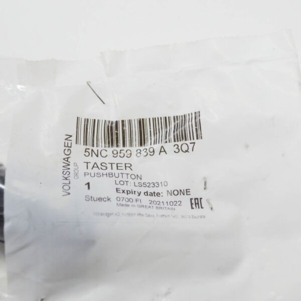 5NC9598393Q7 - VOLKSWAGEN TIGUAN AD MK2 Ignition Button 5NC959839A3Q7 NEW GENUINE