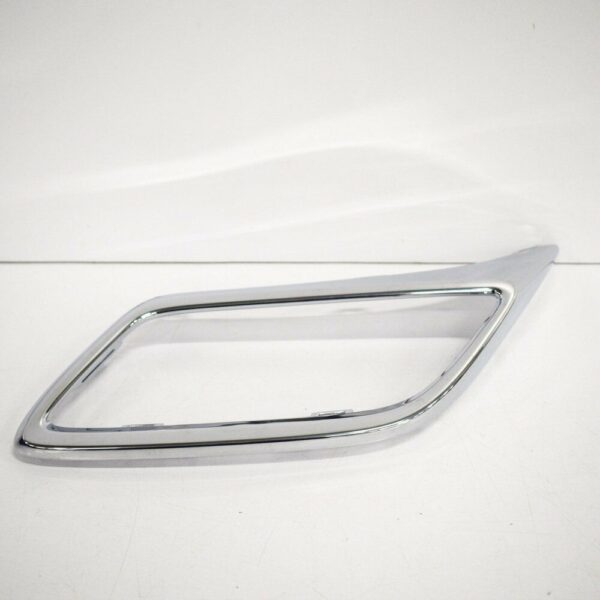 5NN8078332ZZ - NEW VOLKSWAGEN TIGUAN MK2 REAR LEFT BUMPER PIPETIP TRIM 5NN8078332ZZ