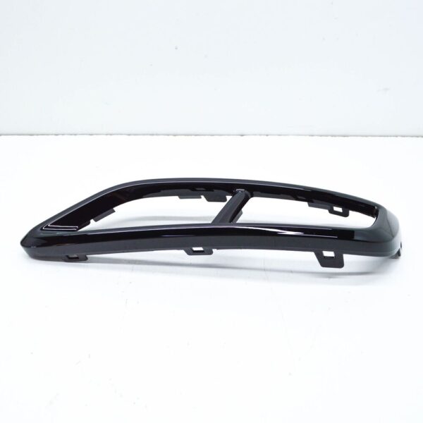 5NN807833D041 - NEW VOLKSWAGEN TIGUAN AD1 REAR LEFT EXHAUST TAILPIPE TRIM 5NN807833D041