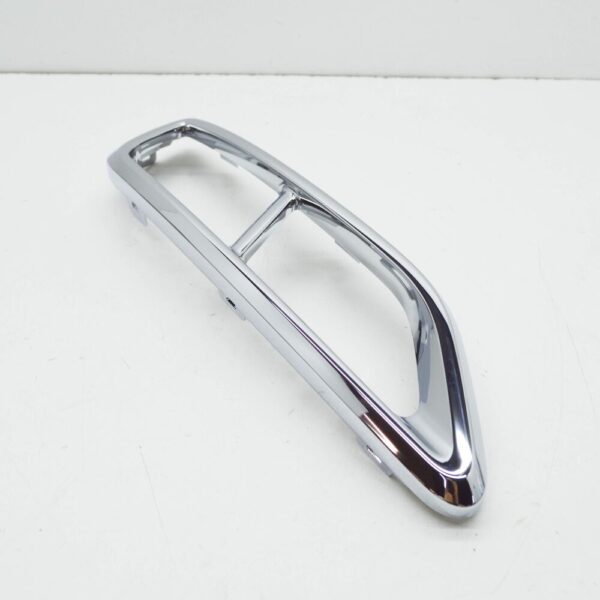 5NN807834C2ZZ - NEW VOLKSWAGEN TIGUAN AD RIGHT REAR EXHAUST TAILPIPE TRIM 5NN807834C2ZZ NW