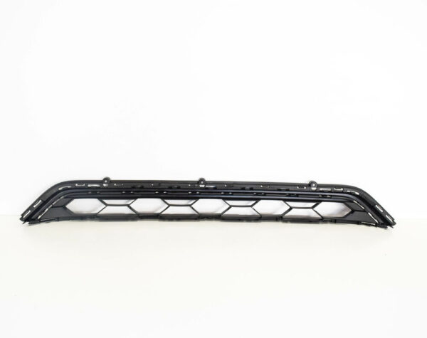 5NN853677E9B9 - NEW VOLKSWAGEN TIGUAN MK2 FRONT BUMPER LOWER CENTER GRILLE 5NN853677E9B9