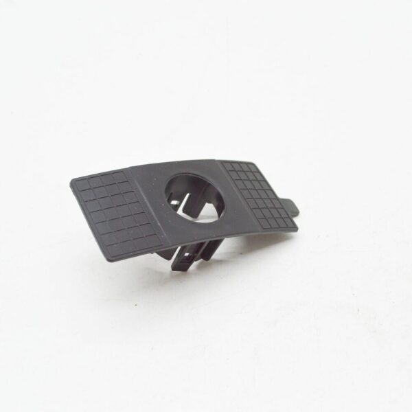 5NN919491B - NEW VOLKSWAGEN TIGUAN AD REAR BUMPER OUTER PDC SENSOR BRACKET 5NN919491B