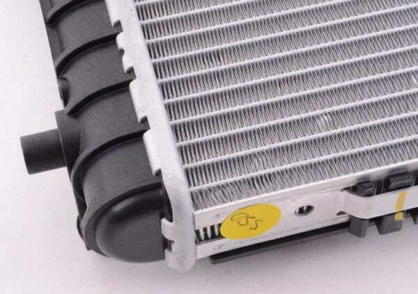 5Q0121251HA - NEW VOLKSWAGEN GOLF R MK7 ADDITIONAL COOLANT COOLER RIGHT 5Q0121251HA ORIGINAL