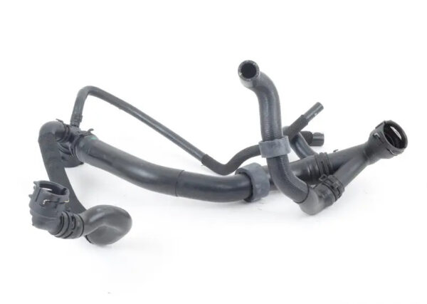 5Q0122101DT - NEW VOLKSWAGEN GOLF 5G MK7 UPPER RADIATOR COOLANT HOSE 5Q0122101DT ORIGINAL