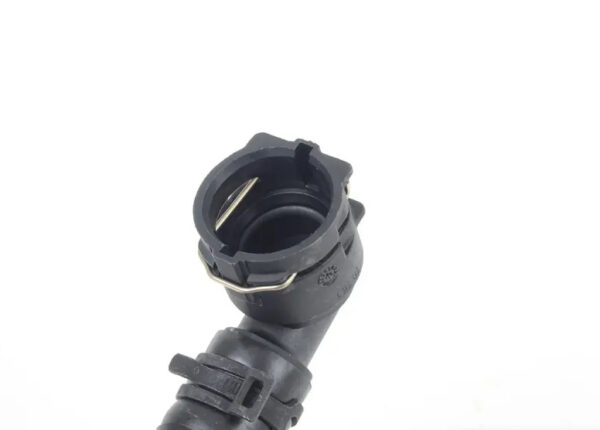 5Q0122101DT - NEW VOLKSWAGEN GOLF 5G MK7 UPPER RADIATOR COOLANT HOSE 5Q0122101DT ORIGINAL