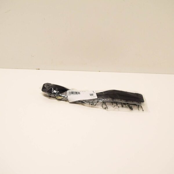 5Q0129849 - VOLKSWAGEN GOLF MK7 Rear Air Intake Trim 5Q0129849 New Genuine