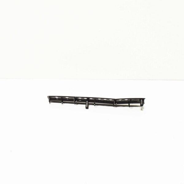 5Q0129849A - NEW VOLKSWAGEN GOLF MK7 AIR INTAKE TRIM PLATE REAR 5Q0129849A ORIGINAL