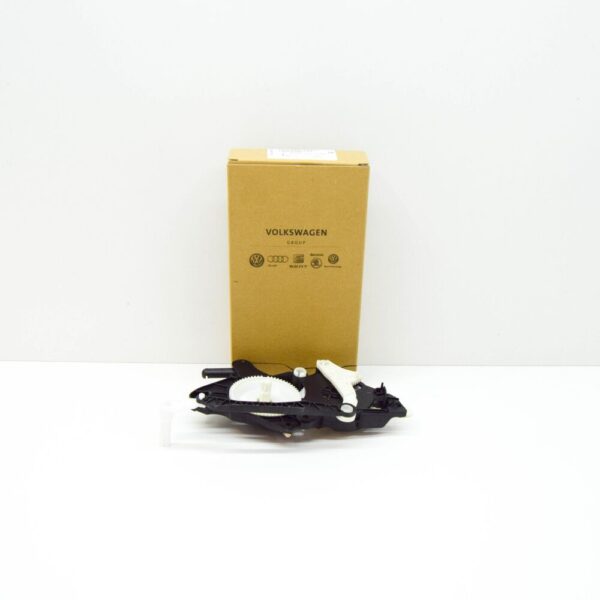 5Q0898141A - VW PASSAT B8 3G Air Distribution Housing Adjuster Unit 5Q0898141A NEW GENUINE
