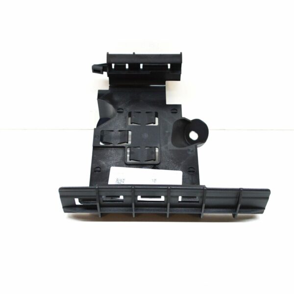 5Q0906507F - NEW VOLKSWAGEN GOLF MK7 ENGINE CONTROL UNIT RETAINER HOLDER 5Q0906507F ORIGINAL
