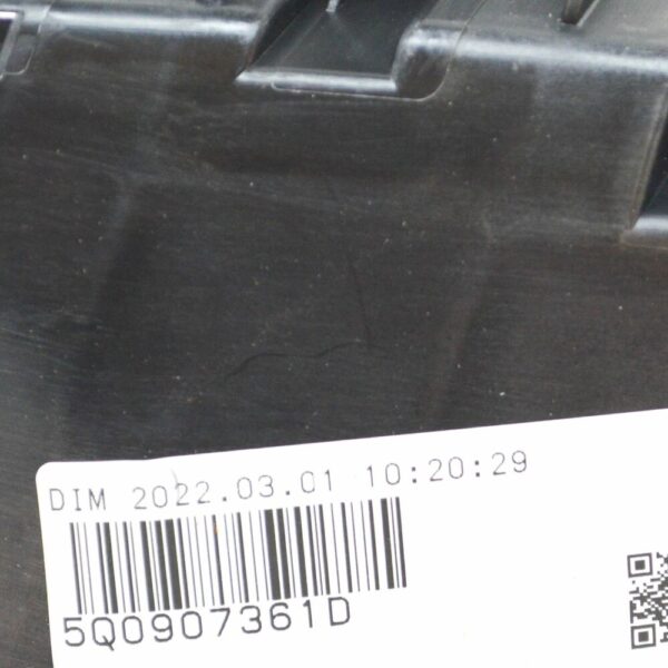 5Q0907361D - NEW VW GOLF VII 5G MK7 LOWER FUSE BOX COVER 5Q0907361D