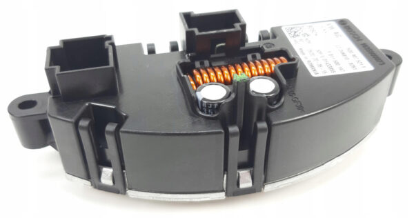 5Q0907521F - Volkswagen Crafter SZ heater blower control 5Q0907521F NEW ORIGINAL