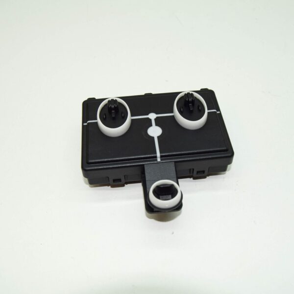 5Q0959592K - NEW VW TOURAN 5T FRONT RIGHT DOOR CONTROL UNIT 5Q0959592K ORIGINAL
