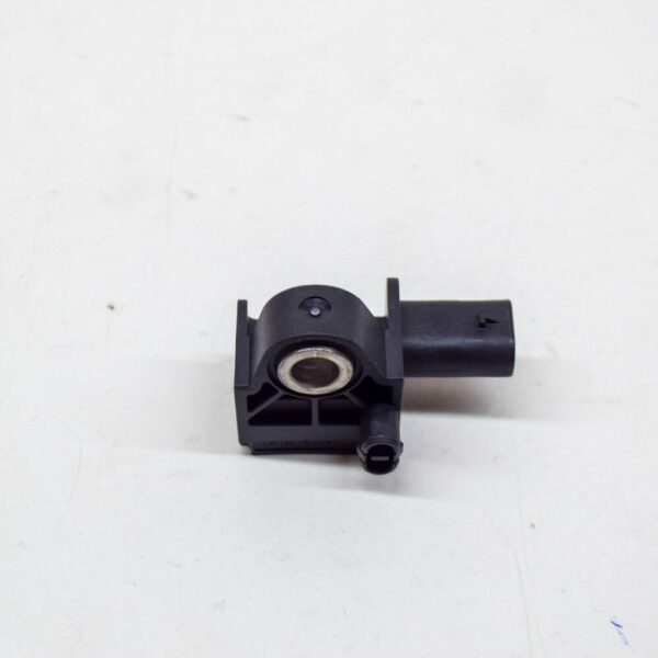 5Q0959651B - NEW VOLKSWAGEN TIGUAN AD FRONT IMPACT CRASH SENSOR 5Q0959651B ORIGINAL