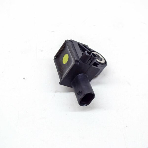 5Q0959651B - NEW VOLKSWAGEN TIGUAN AD FRONT IMPACT CRASH SENSOR 5Q0959651B ORIGINAL