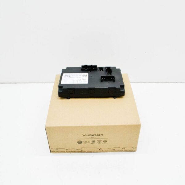 5Q0959760F - NEW VW ARTEON 3H7 FRONT SEAT AND BACKREST ADJUSTMENT CONTROL 5Q0959760F ORIGINAL