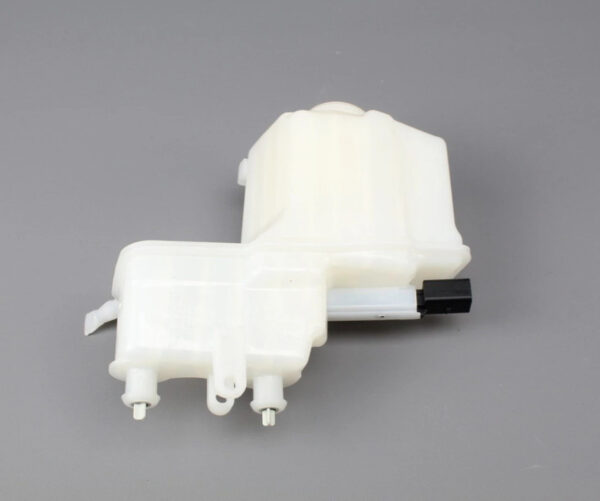 5Q2611301G - NEW VW GOLF VII VARIANT BA5, BV5 BRAKE FLUID TANK 5Q2611301G ORIGINAL