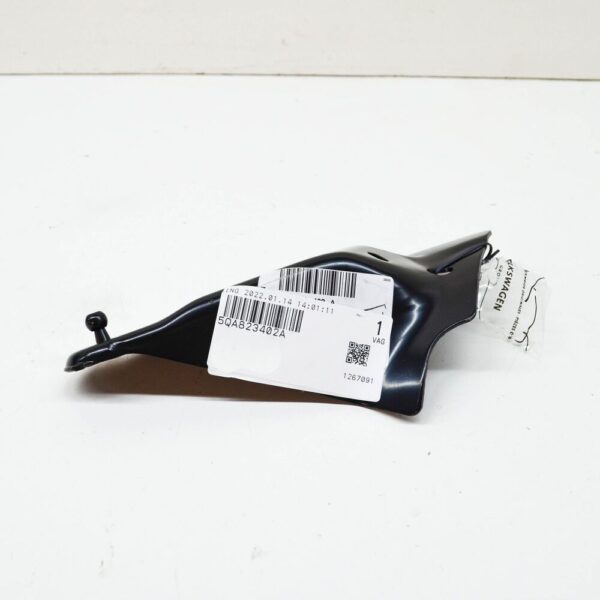 5QA823402A - VW Tiguan AD right filled strut fender skirt holder 5QA823402A GENUINE