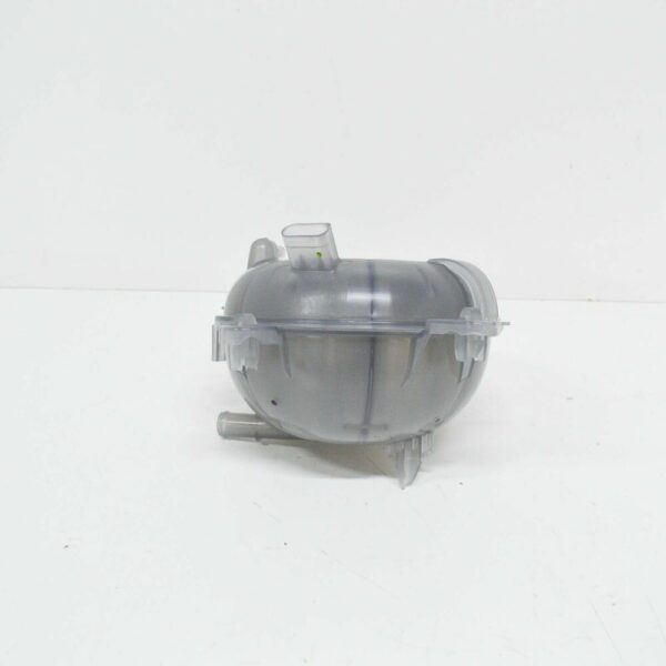 5QM121407C - NEW VOLKSWAGEN JETTA MK7 A7 ENGINE COOLANT TANK 5QM121407C