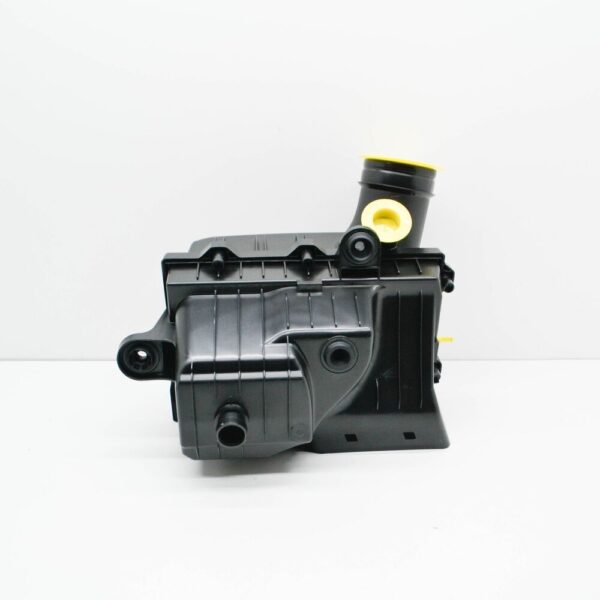 5QM129607C - NEW VOLKSWAGEN JETTA MK7 AIR FILTER BOX 5QM129607C