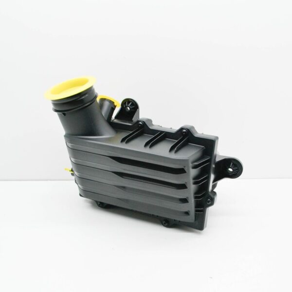 5QM129607C - NEW VOLKSWAGEN JETTA MK7 AIR FILTER BOX 5QM129607C