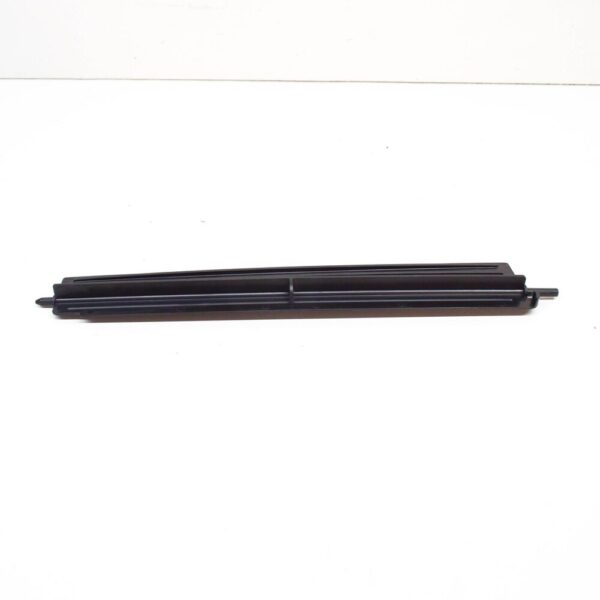 5QM129747 - NEW VW JETTA MK7 SLAM PANEL AIR GUIDE INTAKE FLAP 5QM129747 GENUINE