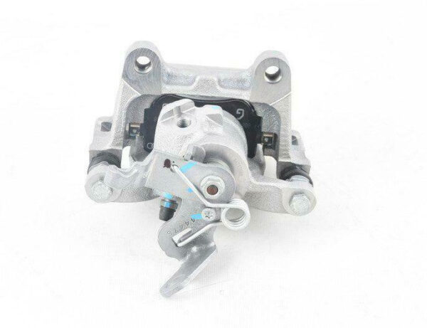 5QM615424A - Volkswagen Passat B8 rear right caliper housing 5QM615424A NEW REAL