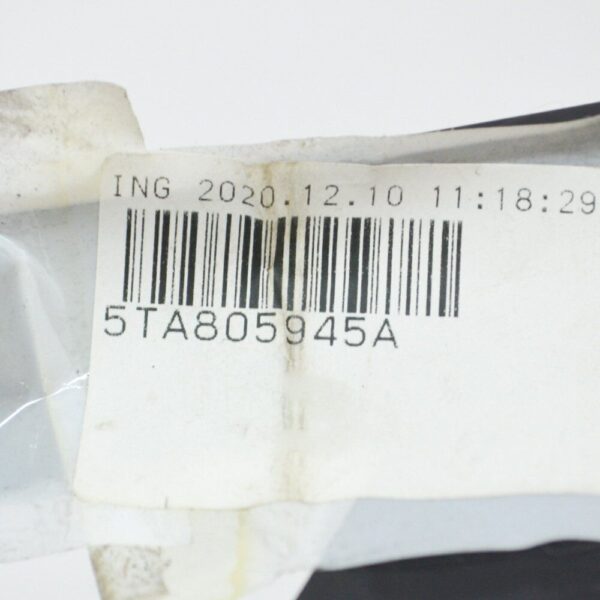 5TA805945A - Volkswagen Touran 5T spray spoiler front left 5TA805945A 2018 NEW original