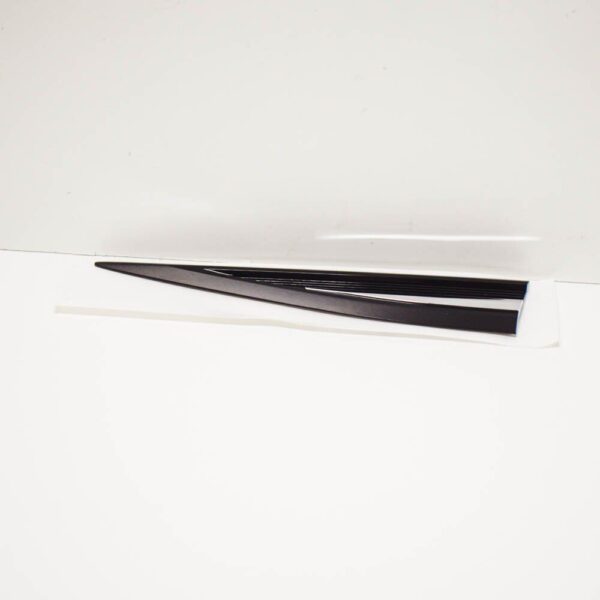 5TA853425FOD - NEW VW TOURAN 5T1 R LINE LEFT SIDE CHROME BADGE 5TA853425FOD