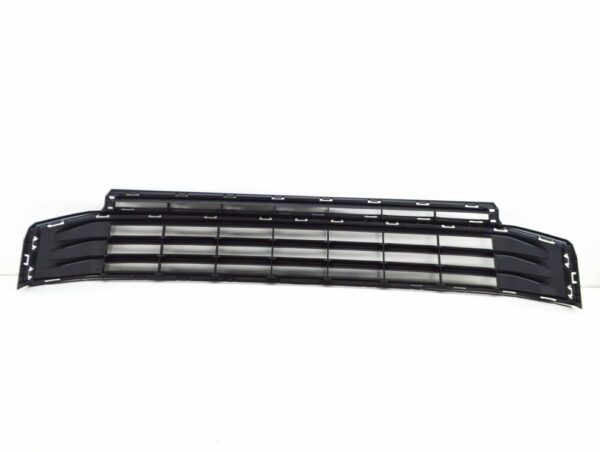 5TA853677K9B9 - NEW VOLKSWAGEN TOURAN 5T FRONT BUMPER LOWER VENT GRILLE 5TA853677K9B9