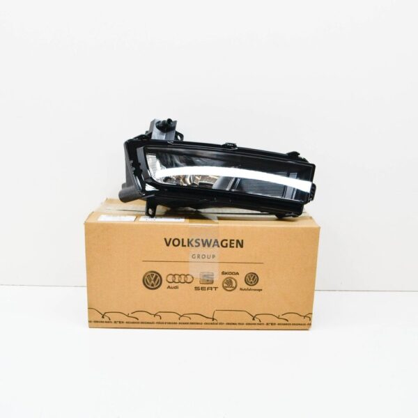 5TA941661A - Volkswagen Touran Mk2 Front Left Fog Light 5TA941661A 2013 NEW GENUINE