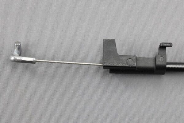 5TC823531 - NEW VW TIGUAN AD1 BONNET PULL CABLE RHD 5TC823531 ORIGINAL