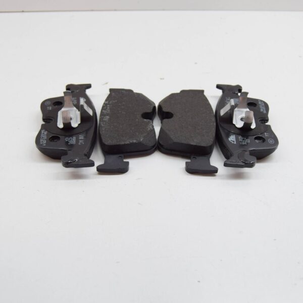 5WA698151N - VW GOLF CD MK8 FRONT BRAKE PADS 5WA698151N NEW GENUINE