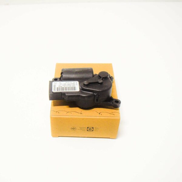 5WA907511C - NEW VOLKSWAGEN GOLF MK7 HEATER FLAP MOTOR ACTUATOR 5Q0907511A