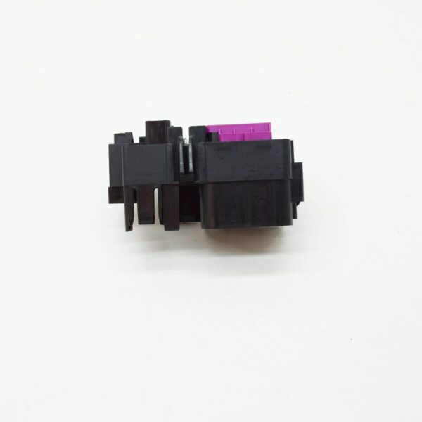 5WA941824B - Volkswagen Caddy SB fuse relay plate 5WA941824B NEW ORIGINAL