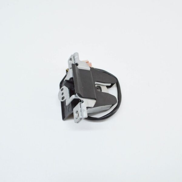 5Z6827505AF - NEW VW FOX 5Z TAILGATE LOCK 5Z6827505AF ORIGINAL