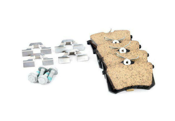 6C0698451A - NEW VOLKSWAGEN BEETLE 9C REAR WHEEL BRAKE PAD SET 6C0698451A