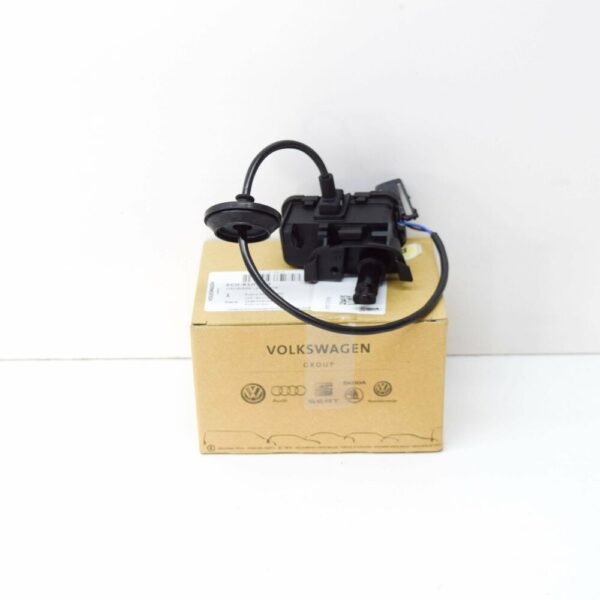 6C0810773 - NEW VOLKSWAGEN POLO 6R FUEL DOOR CAP ACTUATOR OPENER CONTROL 6C0810773