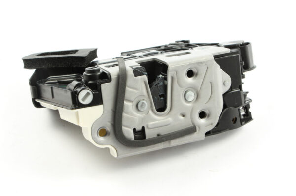 6C0839013A - NEW VW POLO 6R, 6C REAR LEFT DOOR LOCK 6C0839013A ORIGINAL