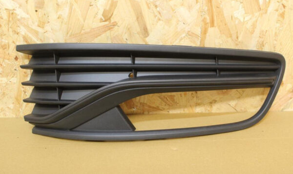 6C0853666J9B9 - NEW VOLKSWAGEN POLO 6R 6C FRONT BUMPER RIGHT GRILLE 6C0853666J9B9