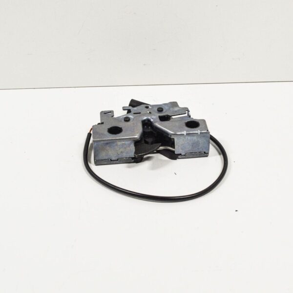 6C1823509A - VW Polo 6R hood cover lock lower part LHD 6C1823509A NEW ORIGINAL