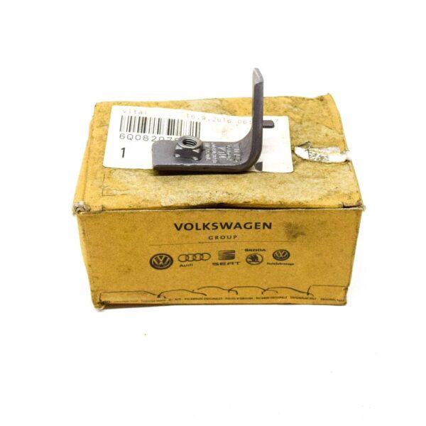 6Q0820769D - Volkswagen AMEO refrigerant A/C line holder 6Q0820769D NEW REAL