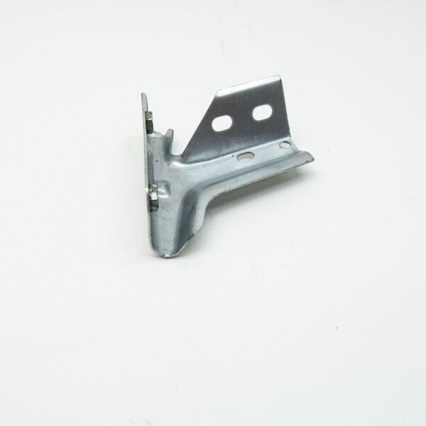 6Q0821142 - NEW VOLKSWAGEN POLO MK4 9N FRONT RIGHT FENDER BRACKET 6Q0821142 ORIGINAL