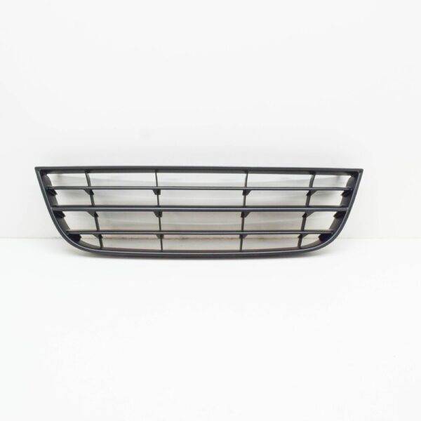 6Q0853677B9B9 - NEW VOLKSWAGEN POLO 9N FRONT BUMPER CENTER LOWER GRILLE 6Q0853677B 9B9 ORIGINAL