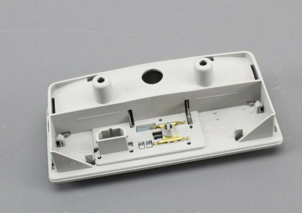 6Q0947105MY20 - New Volkswagen Amarok Interior Light 6Q0947105MY20 Genuine