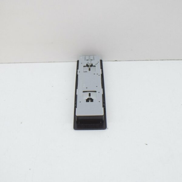 6Q0947291A82V - NEW VOLKSWAGEN JETTA A6 REAR INTERIOR AND READING LIGHT 6Q0947291A82V