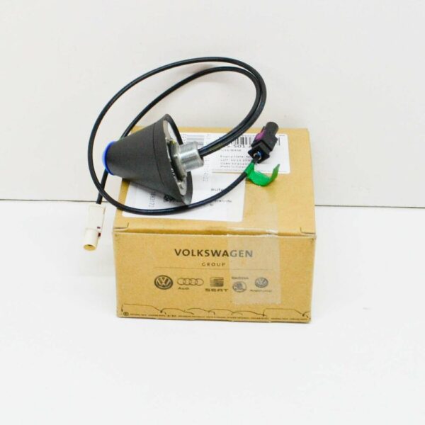 6R0035501A - NEW VOLKSWAGEN POLO 6R ANTENA AERIAL BASE 6R0035501A